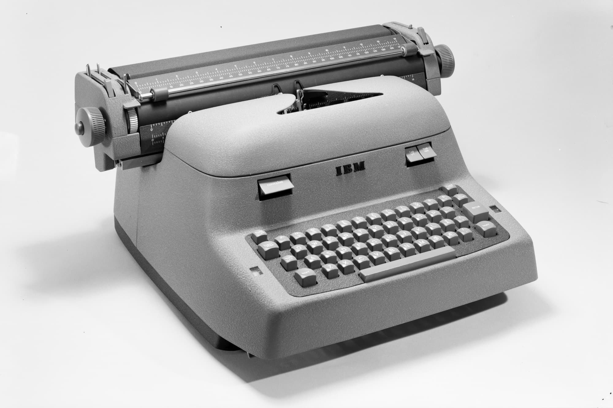 IBM Typewriter Model B, 1954. Photographed by Teigen Fotoatelier, Norsk Teknisk Museum.